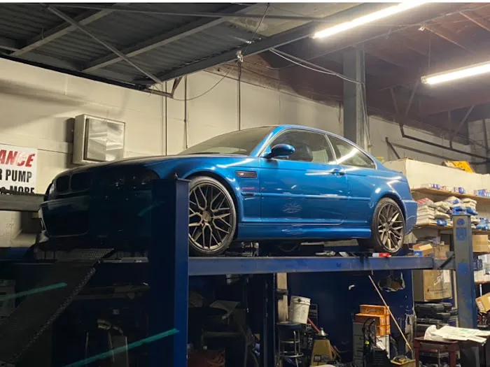 Luigi's Garage 1