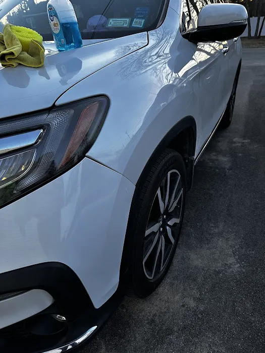 Lexie Auto 1