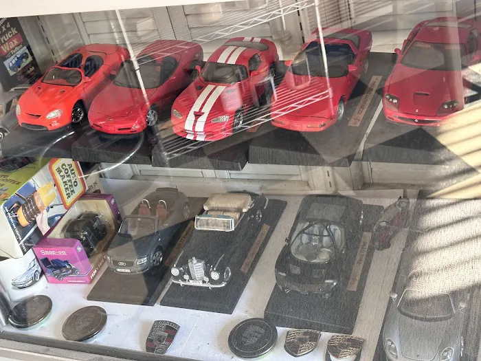 Walter's Auto Body 7