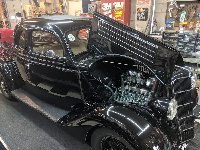 Walter's Auto Body 4