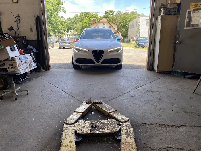 Family Auto Repair 0