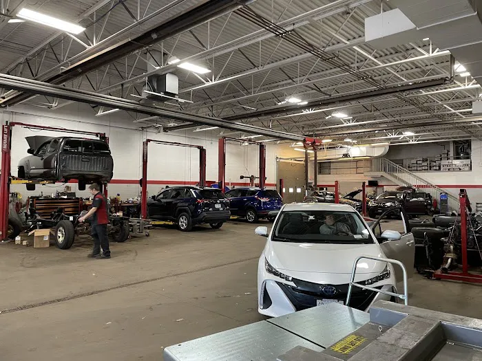 Steet Toyota of Johnstown Service 3