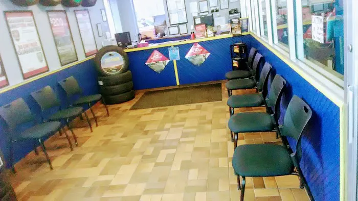 Monro Auto Service and Tire Centers 4