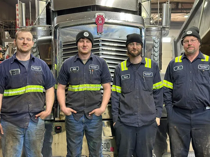 Rigs and Wrenches Diesel Repair 3