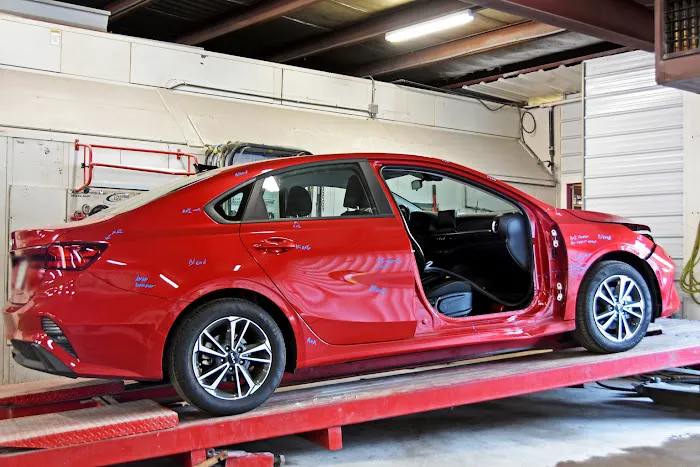 Stewart Ave Collision & Repair, LLC 5