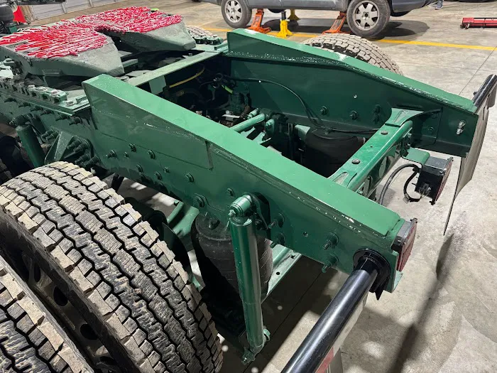 AmeriTrucks Center LLC 5