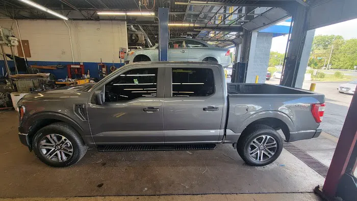 Darien Tire & Auto 0