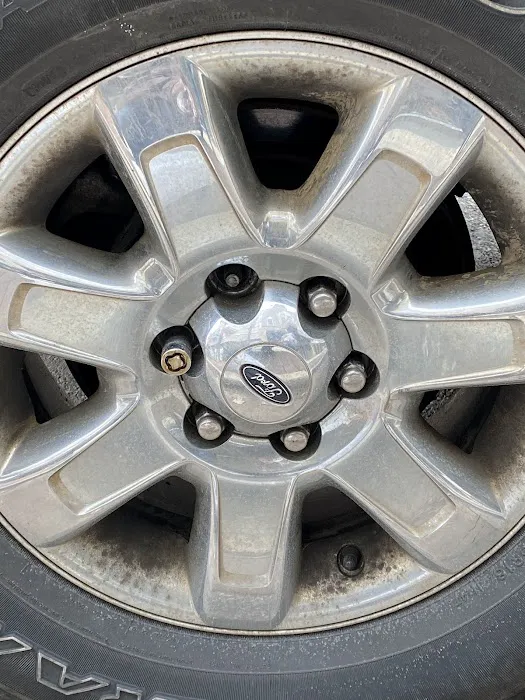 Darien Tire & Auto 8