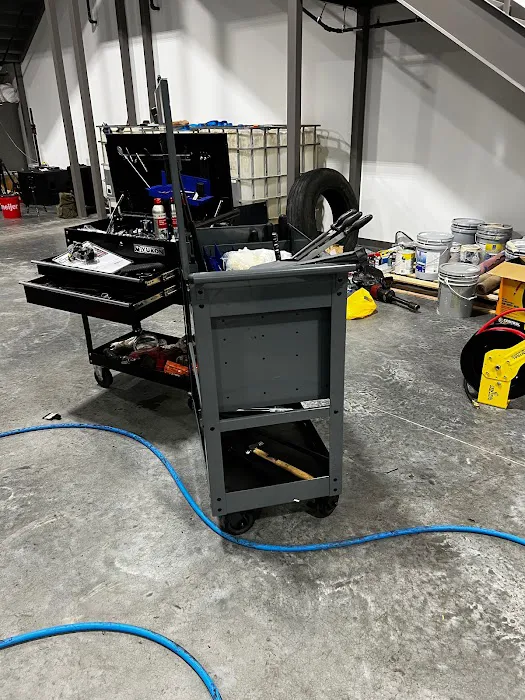 DTM TRUCK & TRAILER REPAIR 9