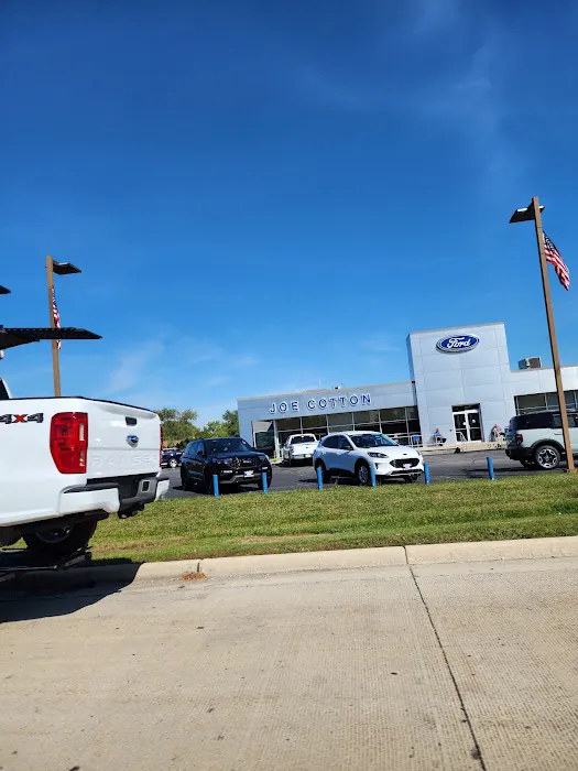 Hawk Ford of Carol Stream Service Center 2