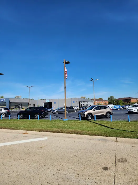 Hawk Ford of Carol Stream Service Center 5