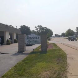 Brodies Auto Body ico