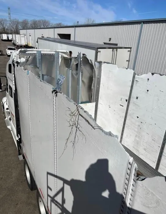 Karen Truck Repair Inc 4