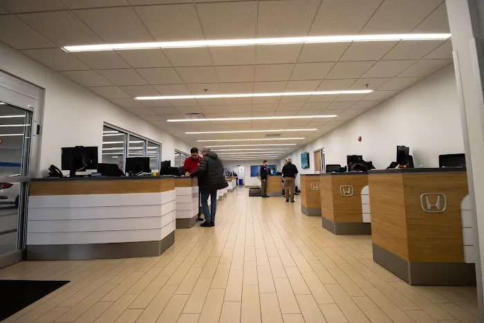 McGrath Honda of St. Charles: Service Center 7