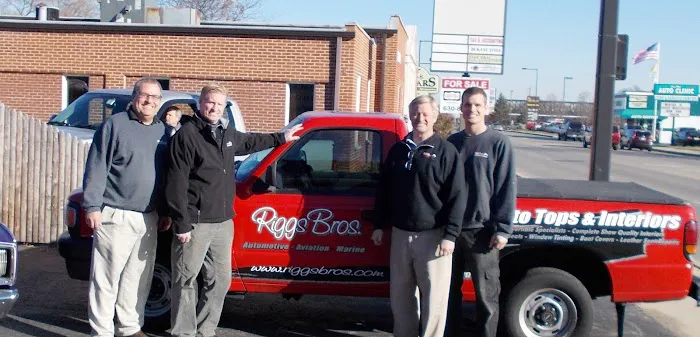 Riggs Brothers Auto Tops 7