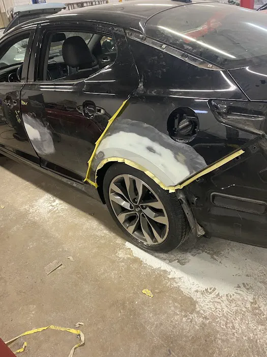 O & M Auto Body shop Inc 3