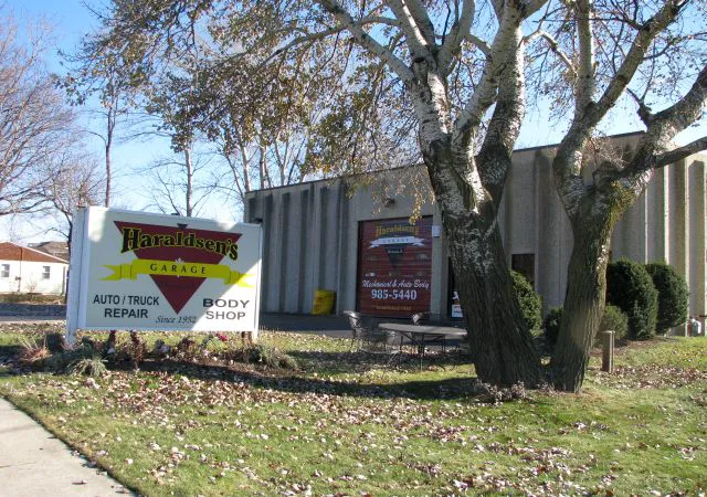 Haraldsen's Garage 0