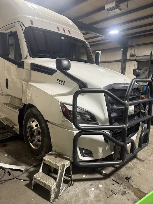 Parkwood Truck Repair Inc. 2