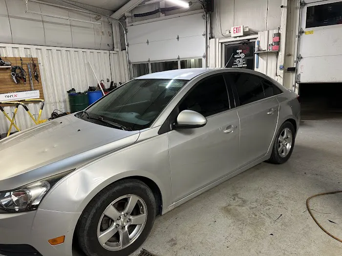 BUDDE'S TINT & VINYL 0