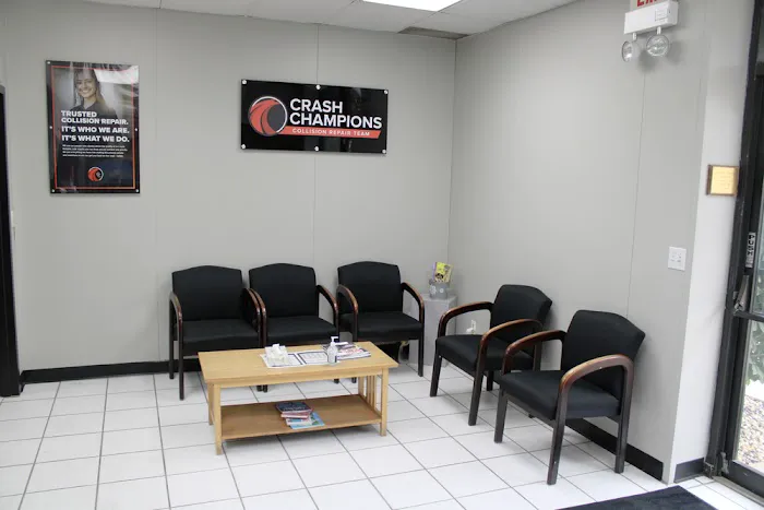 Crash Champions Collision Repair Geneva 3