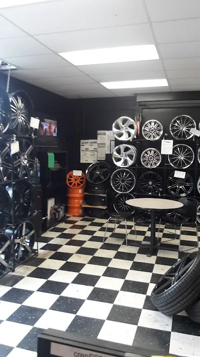 RAW Wheels & Tires 9
