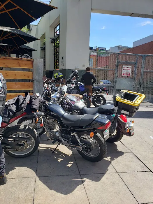 MetrikMoto 4