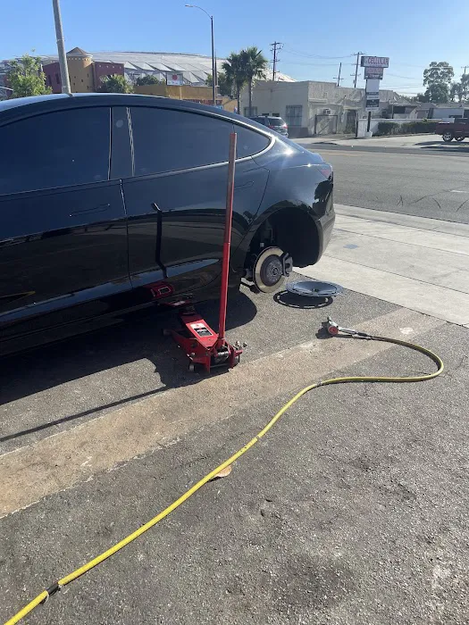 15 Minute Tire 0