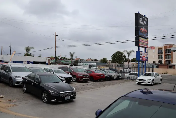 Magic Collision Center 8