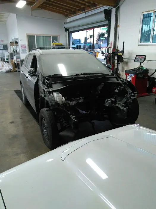 Horizon Collision Center Complete Auto Repair & Body Shop 2