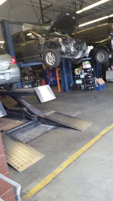 Ramses Auto Center 7