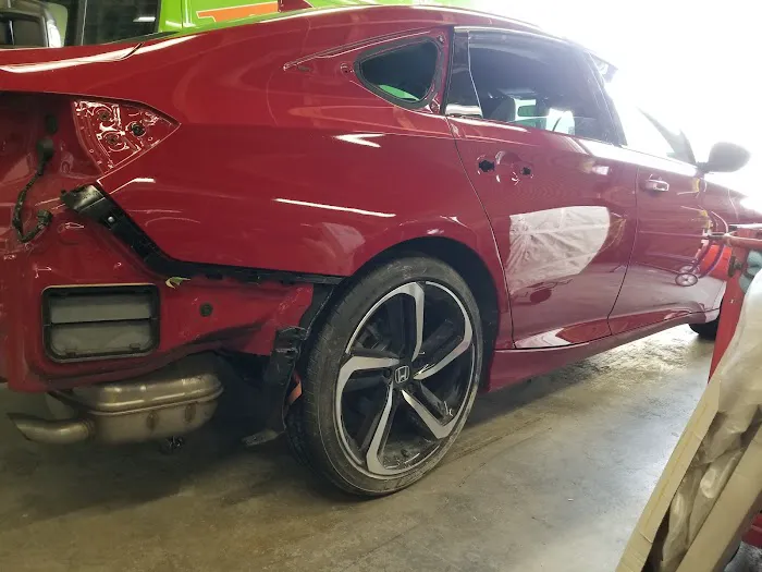 Ben Hur Auto Body Shop 7