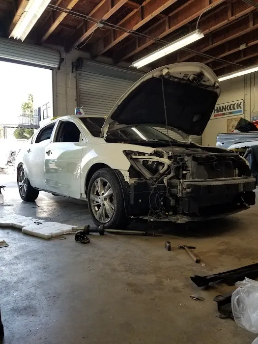 Ben Hur Auto Body Shop 8