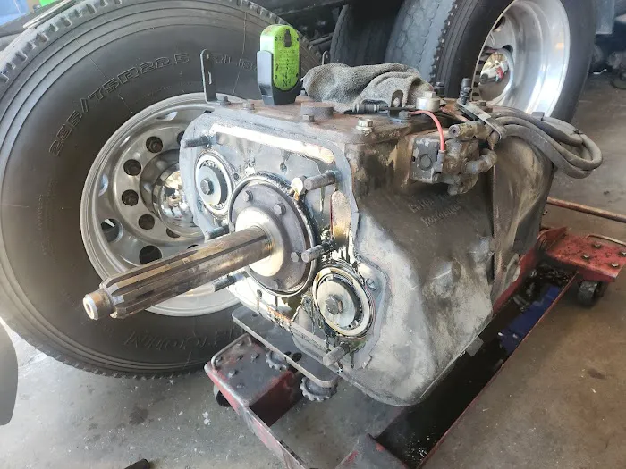 Israel Vega Trucking Repair Electric 7