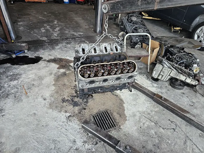 S&A AUTO REPAIR 5