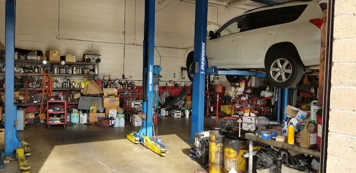 Yoshi's Auto Clinic 1