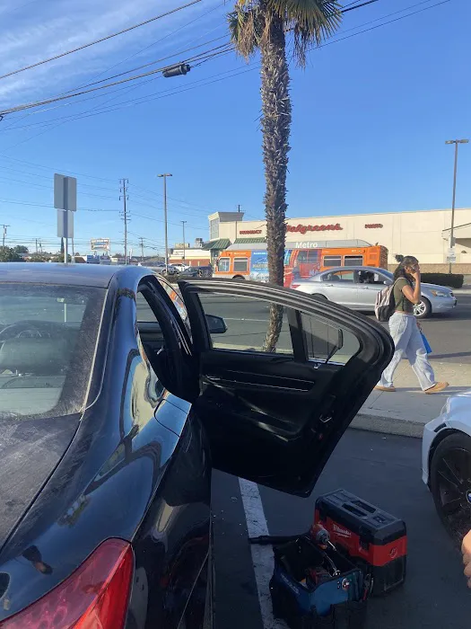 Auto Glass Security 5