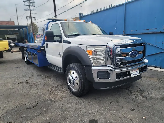 Javier's Power Stroke Diesel Repair 3