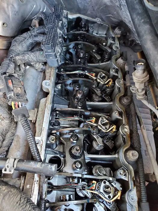 Javier's Power Stroke Diesel Repair 7