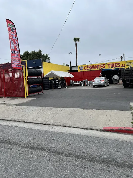 Cervantes Tires 2