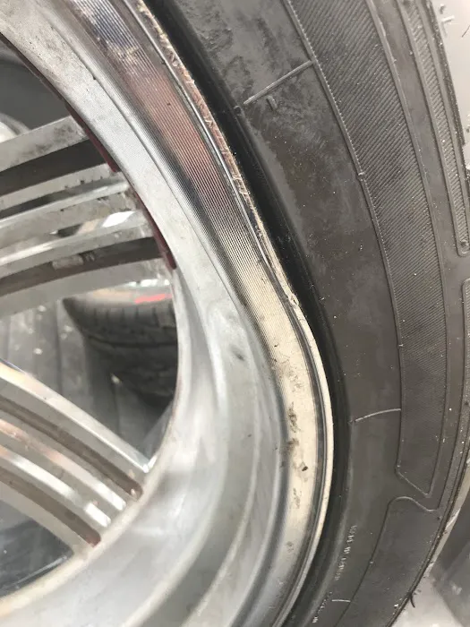 Cervantes Tires 8