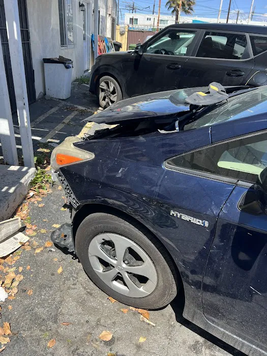 L&C Auto Collision Center 5