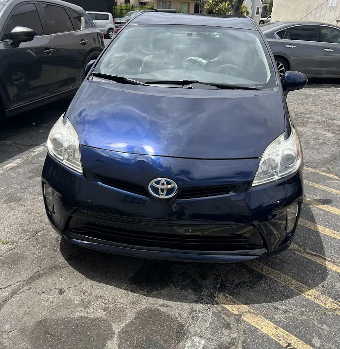 L&C Auto Collision Center 2