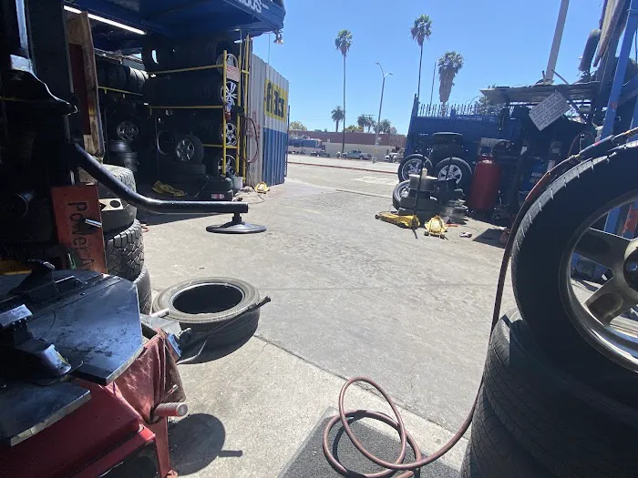 Brothers Tires 0