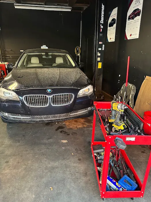 S&V auto LLC 9