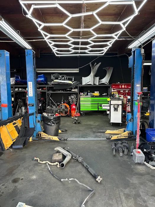 S&V auto LLC 0