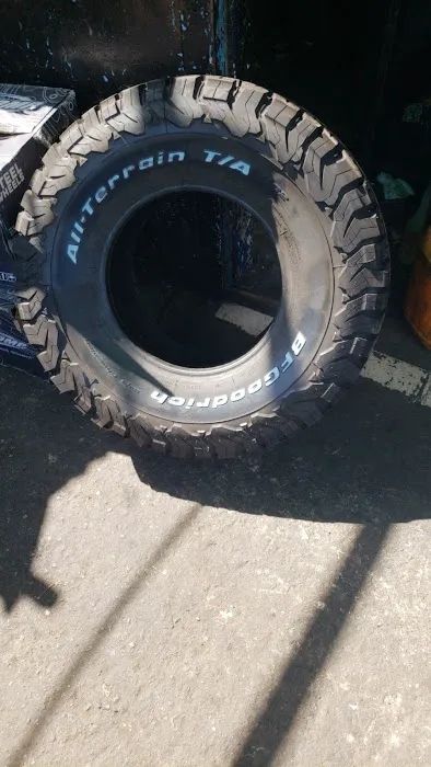 Cuñados tires 0