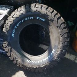 Cuñados tires ico