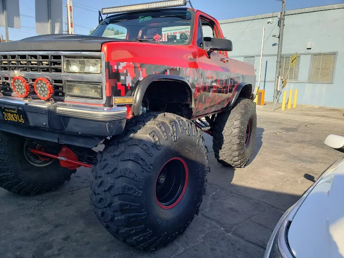 Cuñados tires 8