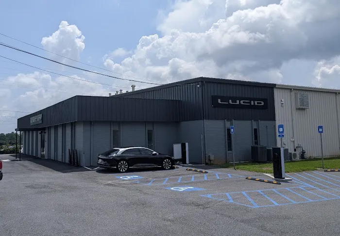 Lucid Service Center Roswell 2