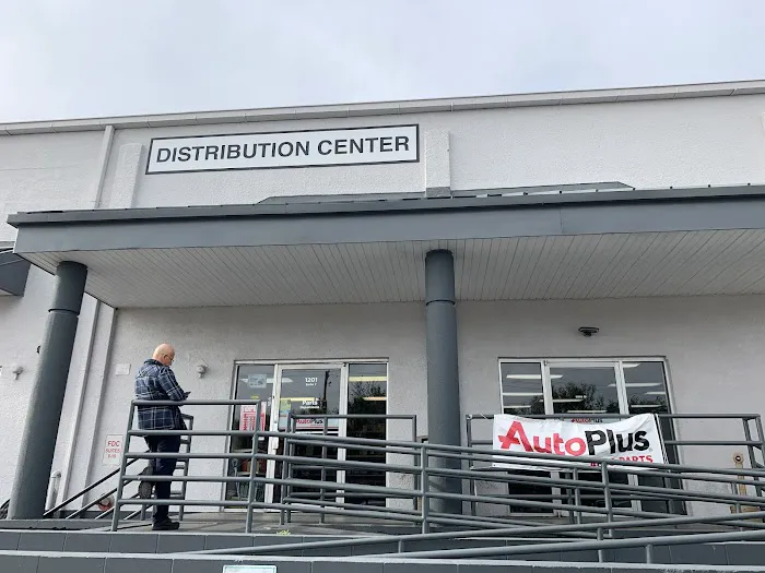 Auto Plus DC Parts Store 1